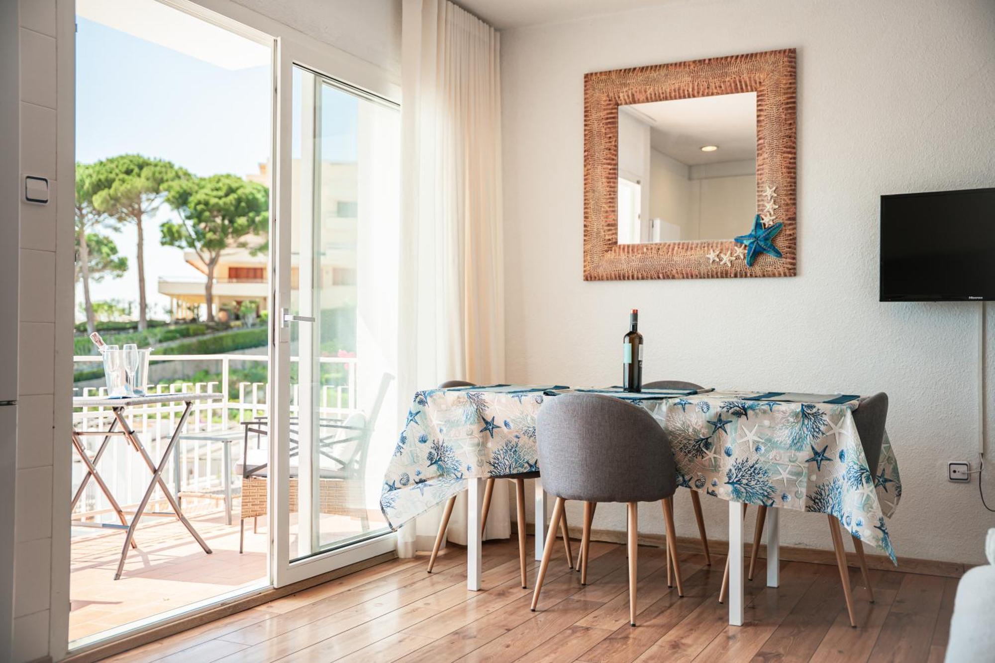 Santa Llucia Apartaments Roses Eksteriør billede