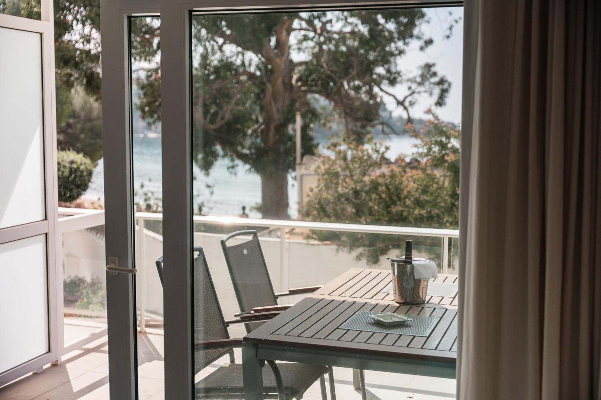 Santa Llucia Apartaments Roses Eksteriør billede