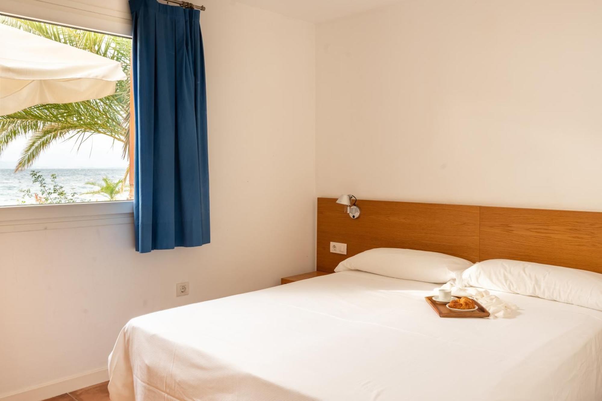 Santa Llucia Apartaments Roses Eksteriør billede